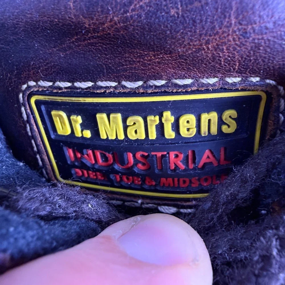Y2K Dr. Martens Industrial Steel Toe Shoes Mens 9 Work Boots Lugged Grunge